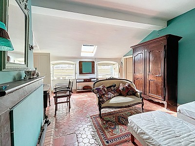 APPARTEMENT T2 A VENDRE - BASTIA - 82.03 m2 - 199 000 €