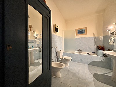 APPARTEMENT T2 A VENDRE - BASTIA - 82.03 m2 - 199 000 €