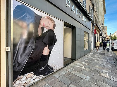 LOCAL COMMERCIAL A VENDRE - BASTIA - 180 m2 - 90 000 €