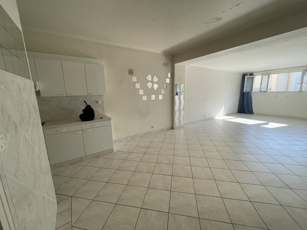 APPARTEMENT T1 A VENDRE - VILLE DI PIETRABUGNO - 46.4 m2 - 116 000 &euro;