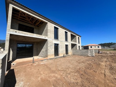 APPARTEMENT T3 NEUF A VENDRE - SANTA LUCIA DI MORIANI - 63.6 m2 - 235 000 €