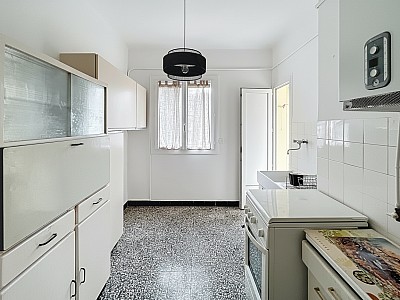 APPARTEMENT T3 A VENDRE - BASTIA - 66 m2 - 135 000 €