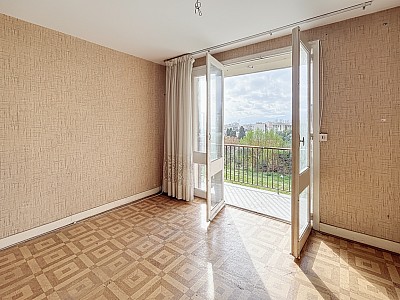 APPARTEMENT T3 A VENDRE - BASTIA - 63 m2 - 129 000 €