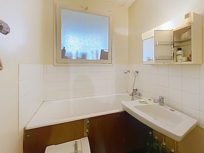 APPARTEMENT T3 A VENDRE - BASTIA - 63 m2 - 129 000 €