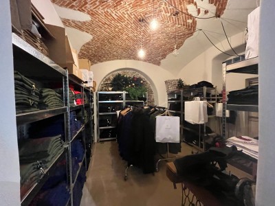 FONDS DE COMMERCE A CEDER - HABILLEMENT - TEXTILE - BASTIA - 70 000 €