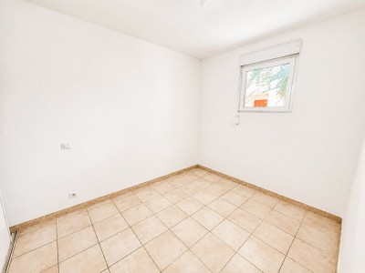 APPARTEMENT T2 A VENDRE - SANTA LUCIA DI MORIANI - 39 m2 - 135 000 €