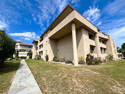 APPARTEMENT T2 A VENDRE - SANTA LUCIA DI MORIANI - 39 m2 - 135 000 €
