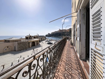 APPARTEMENT T5 A VENDRE - BASTIA vieux port - 124.28 m2 - 680 000 €
