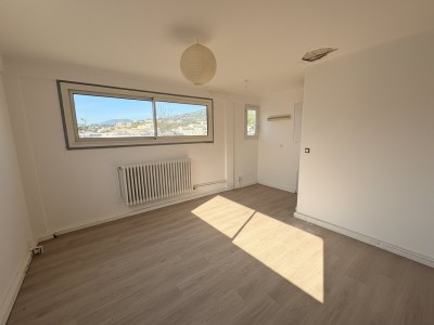 APPARTEMENT T2 A VENDRE - BASTIA - 56.01 m2 - 145 000 €