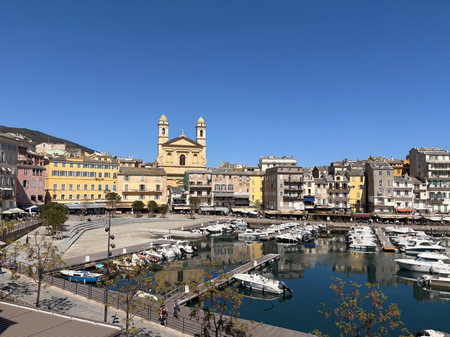 APPARTEMENT T4 NEUF A VENDRE - BASTIA - 118.1 m2 - 720 410 &euro;