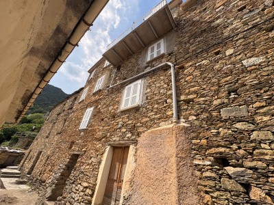 MAISON A VENDRE - CASTELLARE DI MERCURIO - 227.18 m2 - 215 000 €
