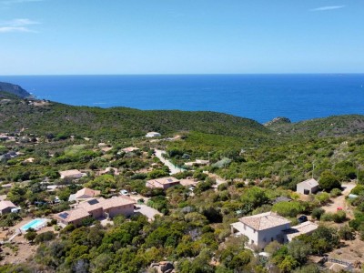 VILLA RECENTE A VENDRE - COTI CHIAVARI CALA D ORZU - 215 m2 - 1 250 000 €