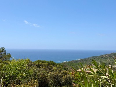 VILLA RECENTE A VENDRE - COTI CHIAVARI CALA D ORZU - 215 m2 - 1 250 000 €