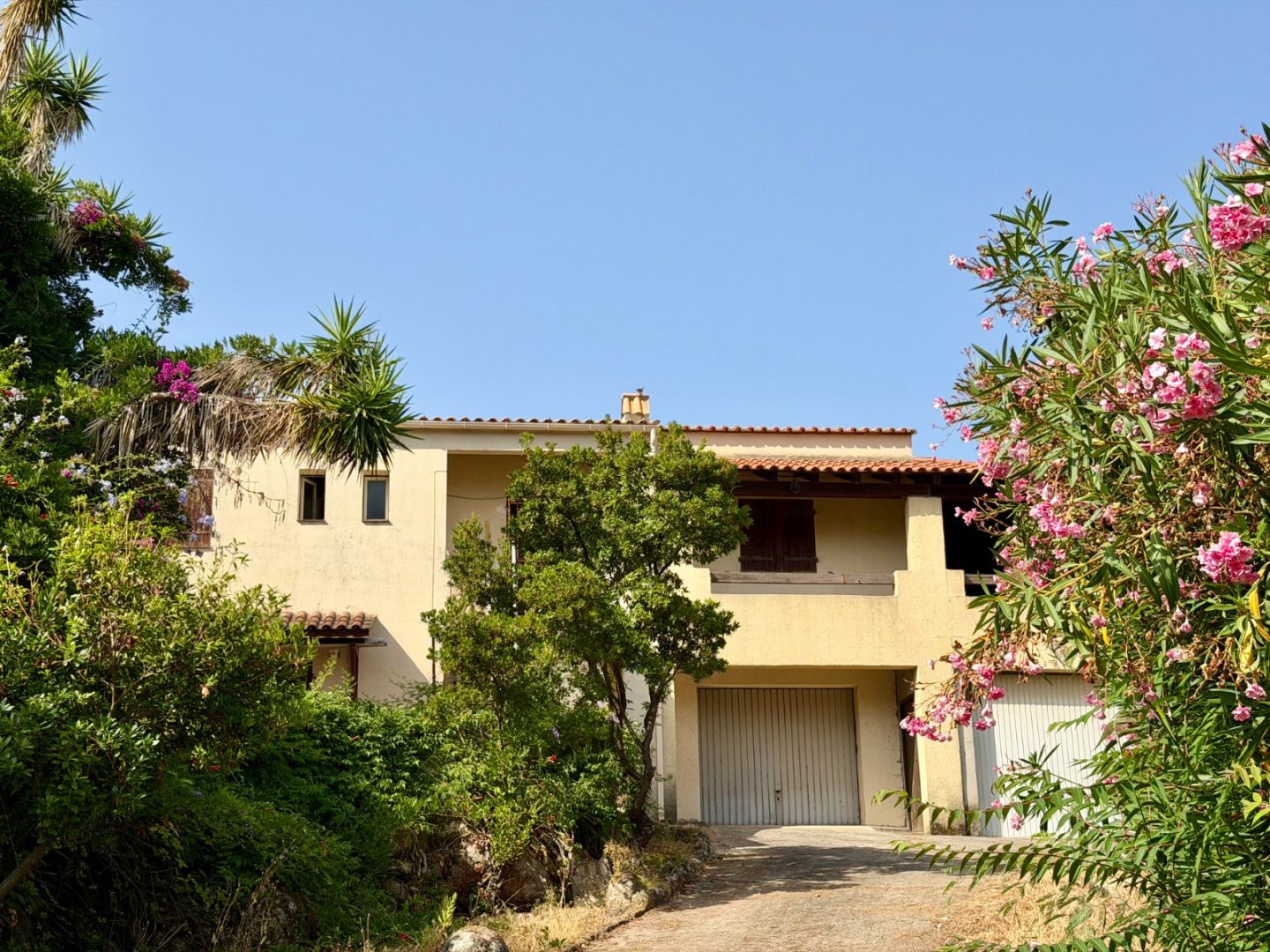 VILLA A RENOVER - VUE MER - RUPPIONE A VENDRE - PIETROSELLA RUPPIONE - 128 m2 - 490 000 &euro;