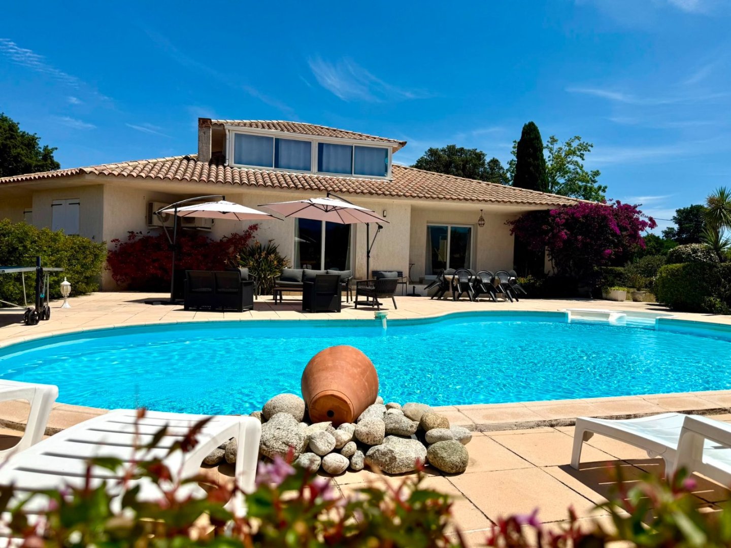 VILLA A VENDRE - GHISONACCIA - 167 m2 - 699 000 &euro;