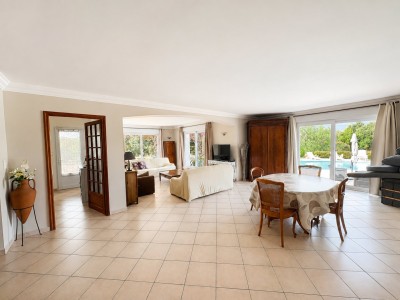 VILLA A VENDRE - GHISONACCIA - 167 m2 - 699 000 €