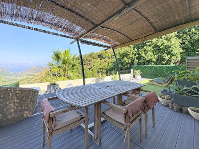 VILLA A VENDRE - BARBAGGIO - 210 m2 - 750 000 €