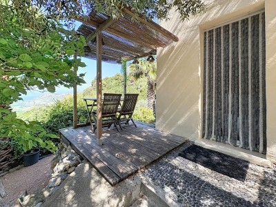 VILLA A VENDRE - BARBAGGIO - 210 m2 - 750 000 €