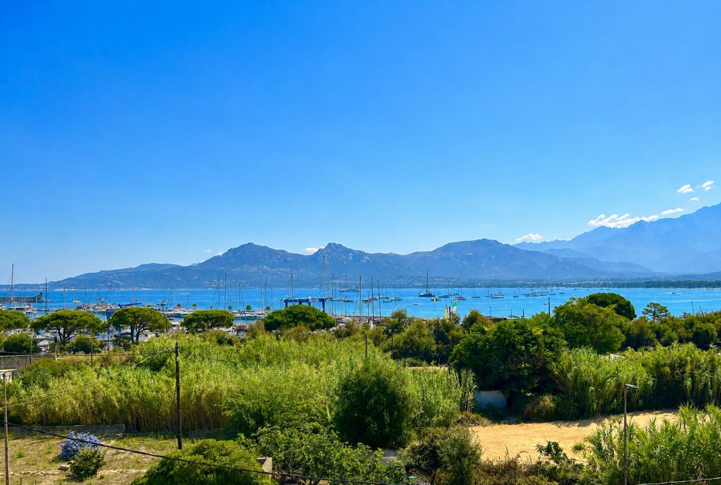 APPARTEMENT T3 A VENDRE - CALVI - 54.64 m2 - 298 000 &euro;