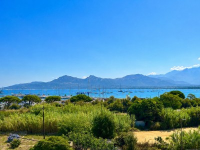 APPARTEMENT T3 A VENDRE - CALVI - 54.64 m2 - 298 000 €