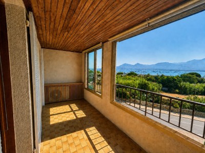 APPARTEMENT T3 A VENDRE - CALVI - 54.64 m2 - 298 000 €