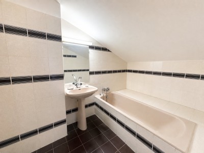 APPARTEMENT T3 A VENDRE - CALVI - 54.64 m2 - 298 000 €