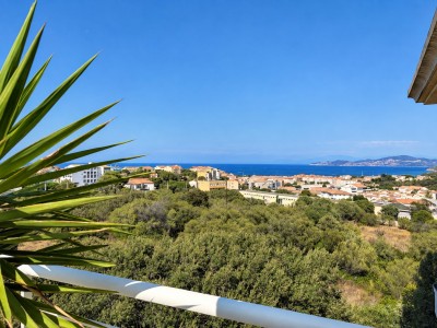APPARTEMENT T3 A VENDRE - L ILE ROUSSE - 62.43 m2 - 409 000 €