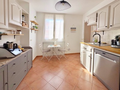 APPARTEMENT T4 A VENDRE - AJACCIO - 82.65 m2 - 252 000 €