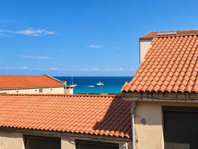 APPARTEMENT T2 A VENDRE - L ILE ROUSSE - 33.42 m2 - 237 000 €