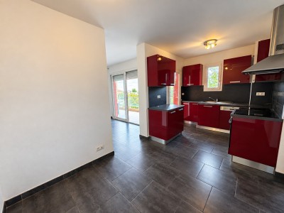APPARTEMENT T3 A VENDRE - BIGUGLIA - 73.34 m2 - 230 000 €