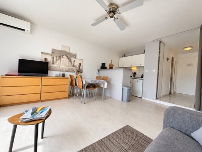 APPARTEMENT T1 A VENDRE - L ILE ROUSSE - 33.21 m2 - 173 000 €