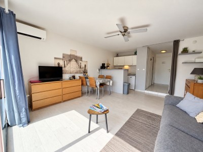 APPARTEMENT T1 A VENDRE - L ILE ROUSSE - 33.21 m2 - 173 000 €