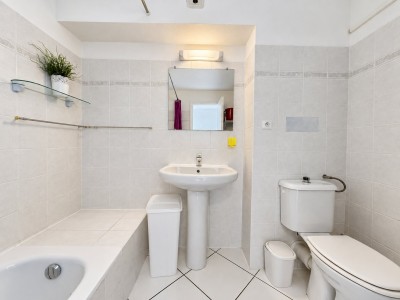 APPARTEMENT T1 A VENDRE - L ILE ROUSSE - 33.21 m2 - 173 000 €