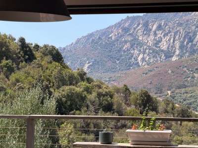 Villa contemporaine avec T2 et studio A VENDRE - AJACCIO route du Salario - 190 m2 - 955 000 €