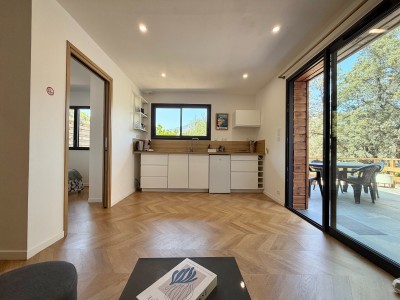 Villa contemporaine avec T2 et studio A VENDRE - AJACCIO route du Salario - 190 m2 - 955 000 €