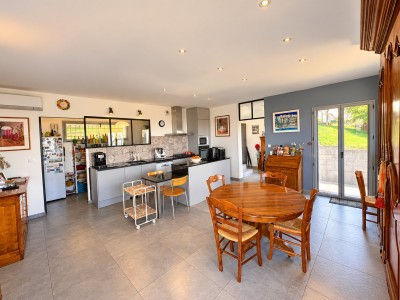 MAISON A VENDRE - CASTELLARE DI CASINCA - 149.47 m2 - 450 000 €