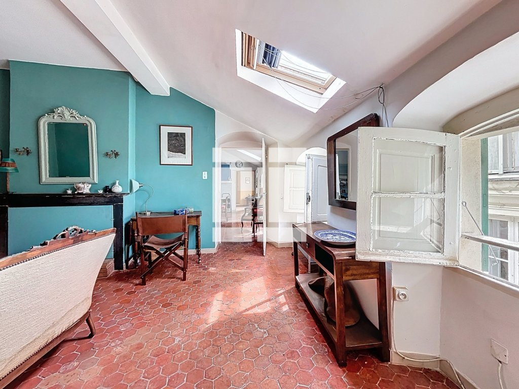 APPARTEMENT T2 A VENDRE - BASTIA - 82.03 m2 - 199 000 &euro;