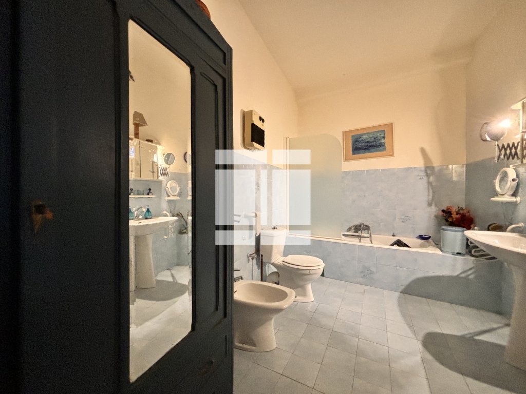 APPARTEMENT T2 A VENDRE - BASTIA - 82.03 m2 - 199 000 &euro;