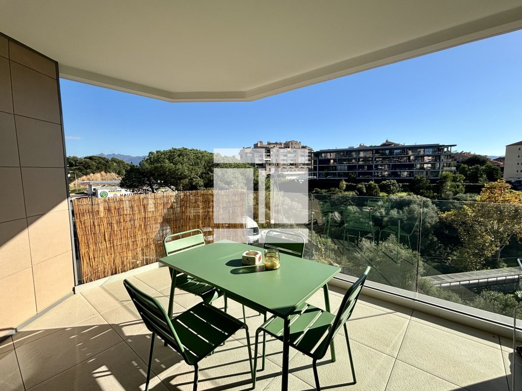 APPARTEMENT T4 A VENDRE - AJACCIO - 109.14 m2 - 480 000 &euro;