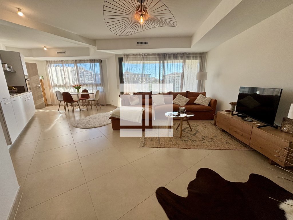 APPARTEMENT T4 A VENDRE - AJACCIO - 109.14 m2 - 480 000 &euro;