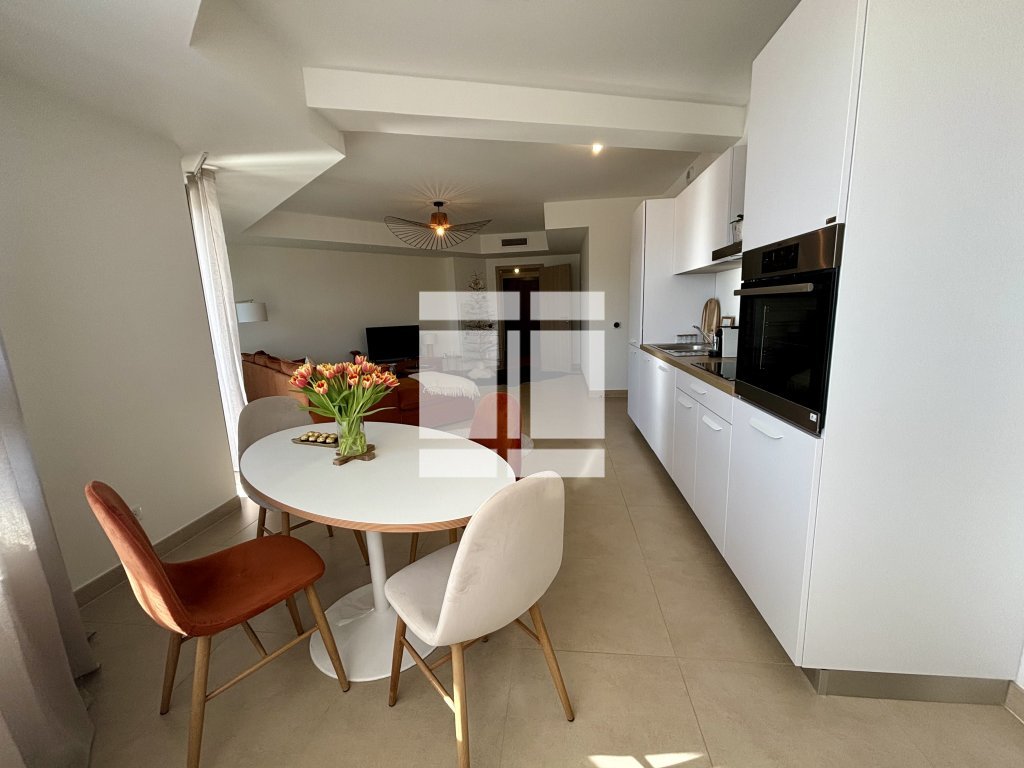APPARTEMENT T4 A VENDRE - AJACCIO - 109.14 m2 - 480 000 &euro;