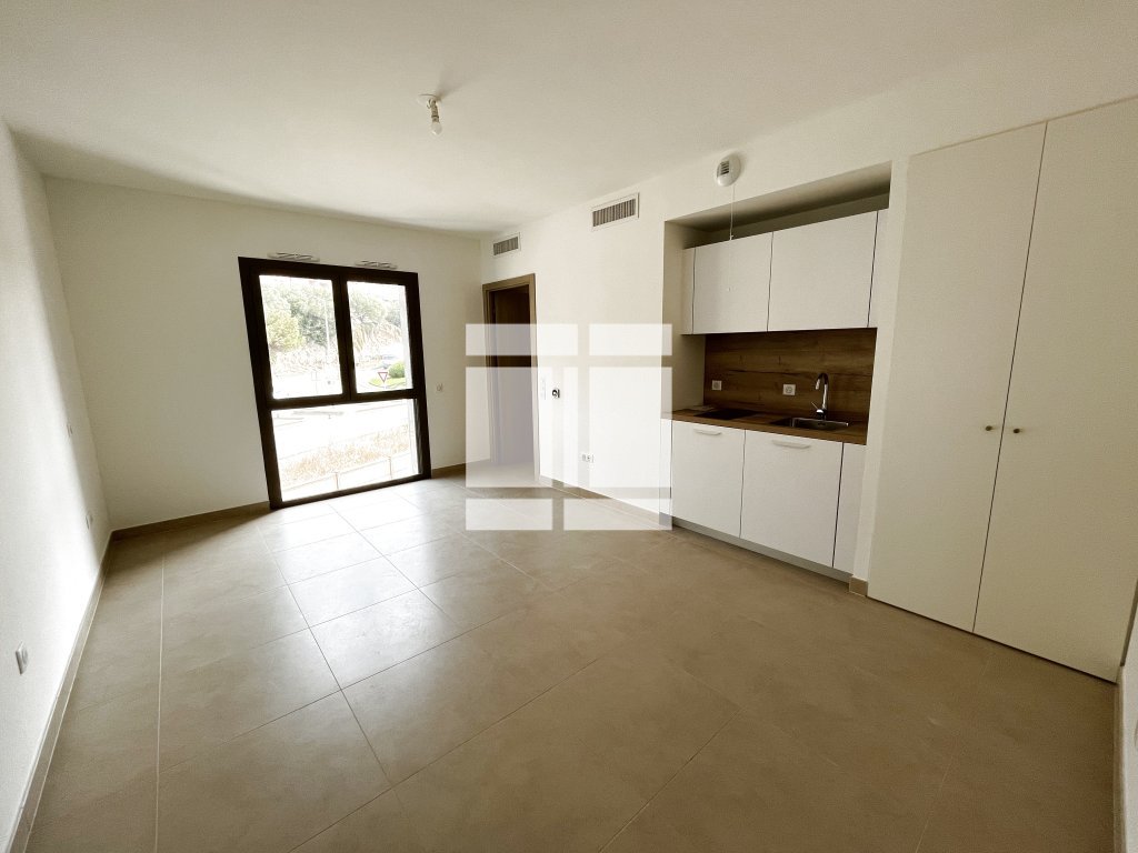 APPARTEMENT T4 A VENDRE - AJACCIO - 109.14 m2 - 480 000 &euro;