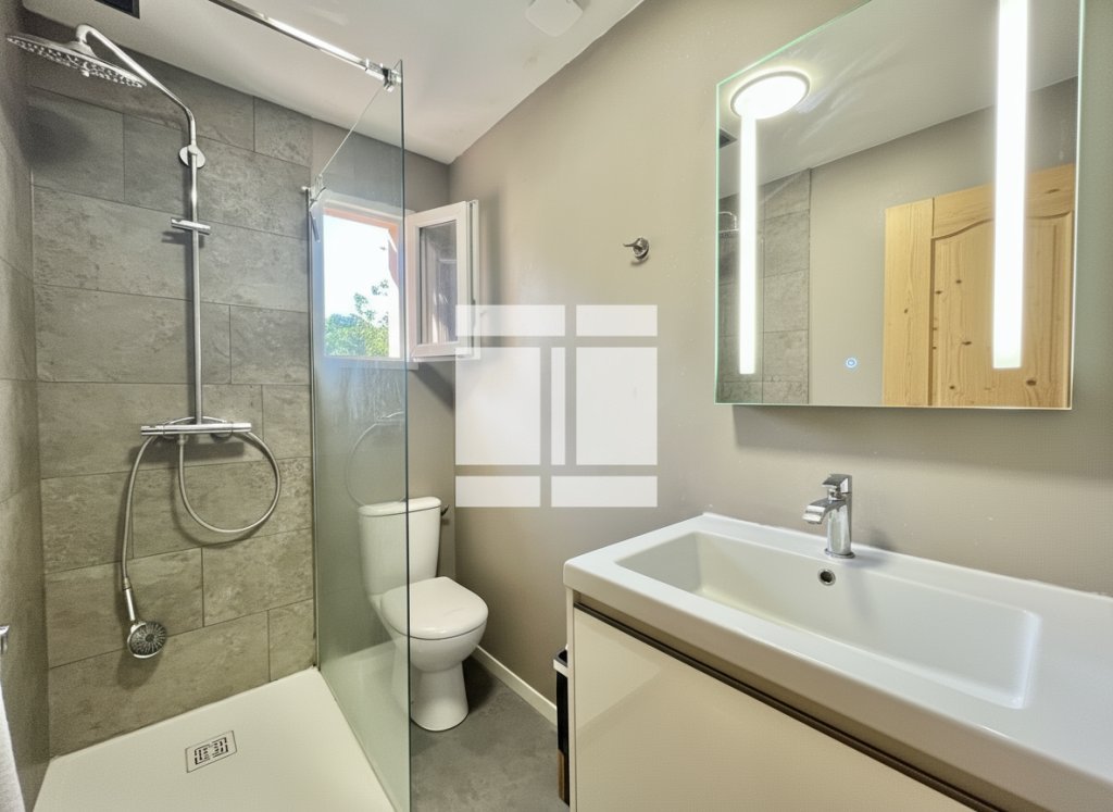APPARTEMENT T4 A VENDRE - ZONZA - 53 m2 - 320 000 &euro;
