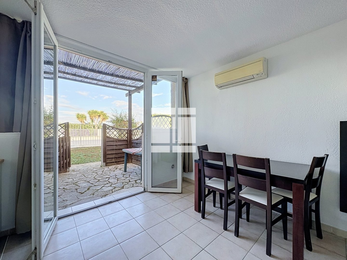APPARTEMENT T2 A VENDRE - ST FLORENT - 27.68 m2 - 110 000 &euro;