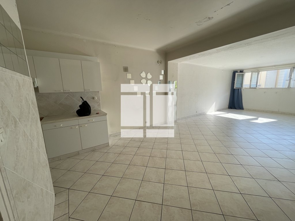 APPARTEMENT T1 A VENDRE - VILLE DI PIETRABUGNO - 46.4 m2 - 116 000 &euro;