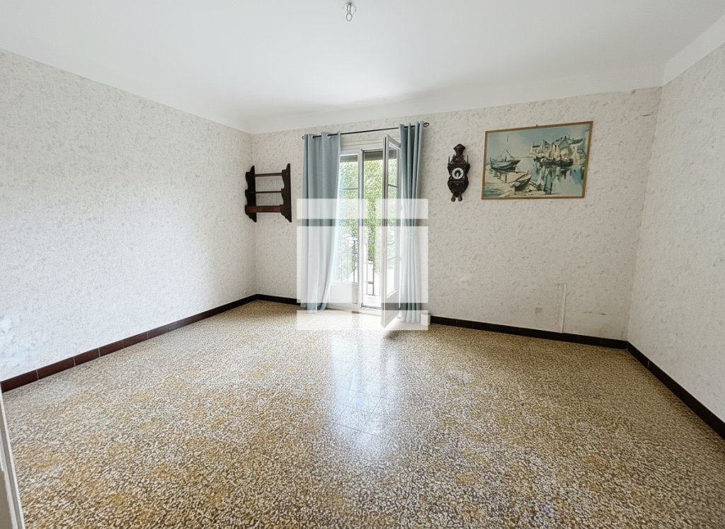 APPARTEMENT T3 A VENDRE - BASTIA - 66 m2 - 135 000 &euro;