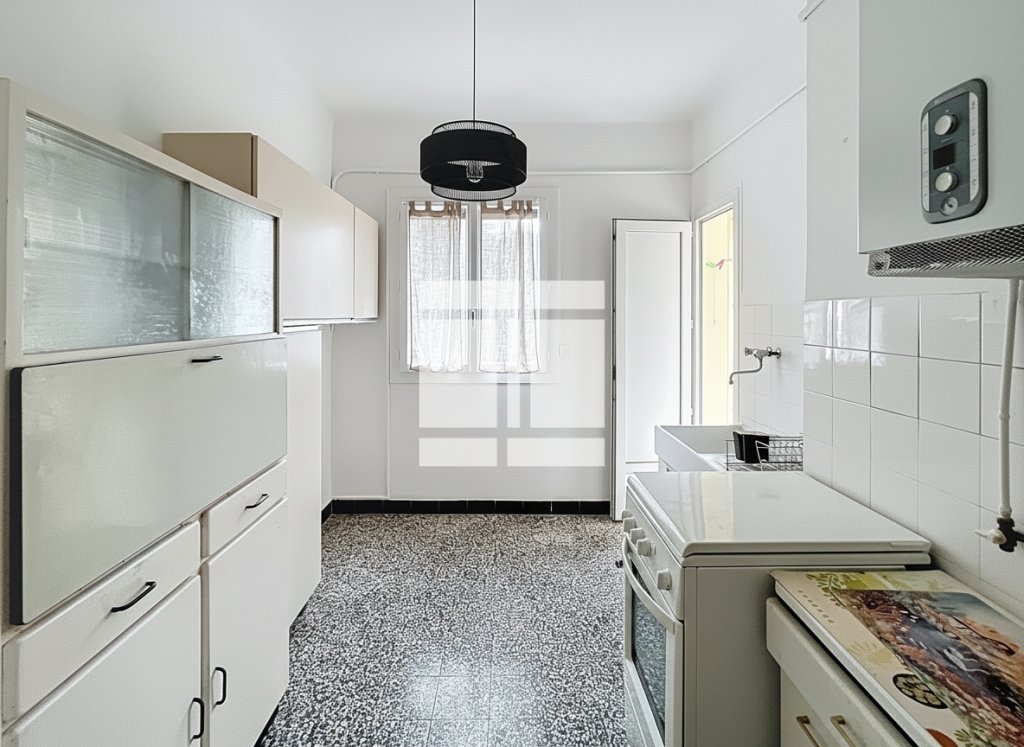 APPARTEMENT T3 A VENDRE - BASTIA - 66 m2 - 135 000 &euro;