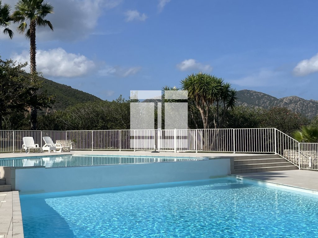 STUDIO A VENDRE - ST FLORENT - 23.34 m2 - 97 500 &euro;