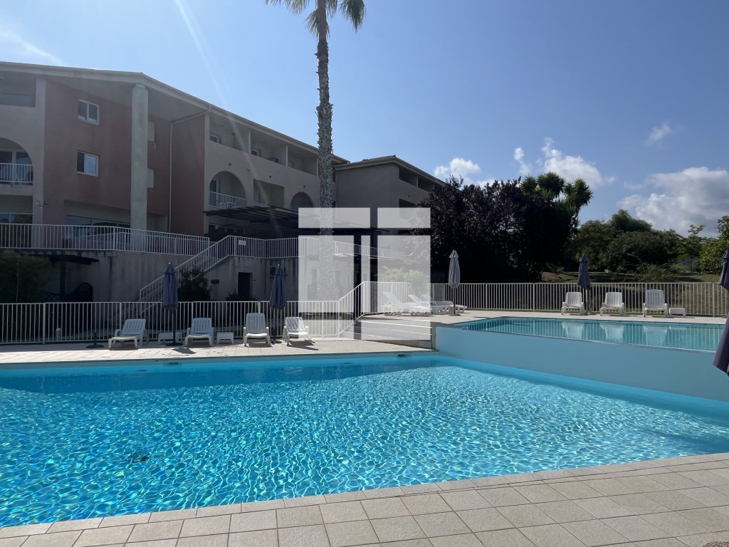 STUDIO A VENDRE - ST FLORENT - 23.34 m2 - 97 500 &euro;