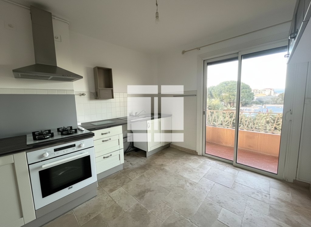 APPARTEMENT T4 A VENDRE - BORGO - 81 m2 - 170 000 &euro;